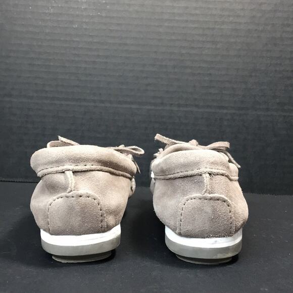 Minnetonka Kilty Plus‎ Hard sole Moccasins Gray Suede Women's Size 6 - Picture 5 of 12